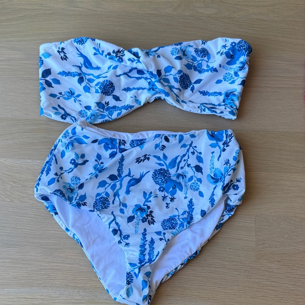Bay 2 White and Blue Floral Bikini